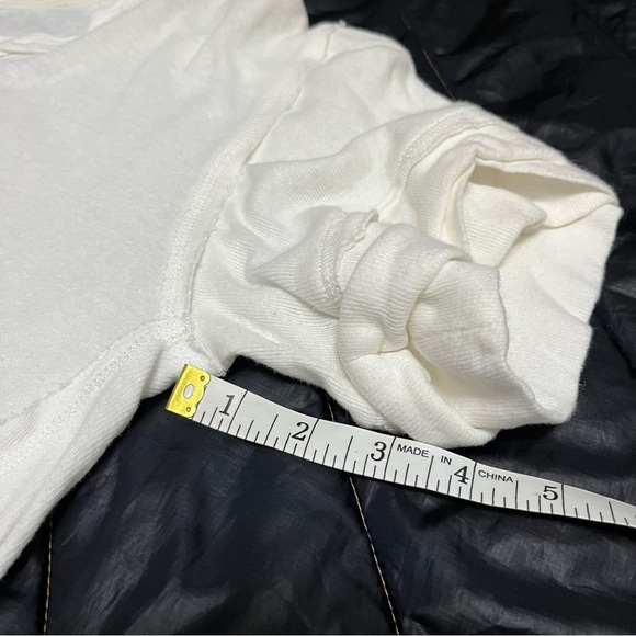 Free People/We The Free | Women’s Heritage Henley Top | Size XS - Picture 10 of 13